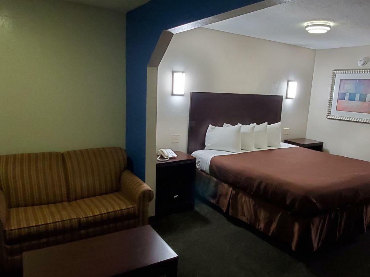 Executive Inn Ferry Pass Екстер'єр фото